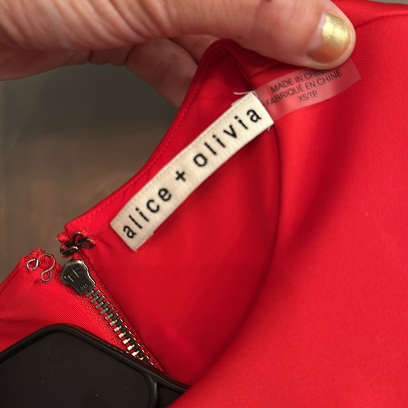 Alice + Oliva Poppy Red Crew Neck Peplum Top Size XS NWT - Picture 5 of 6